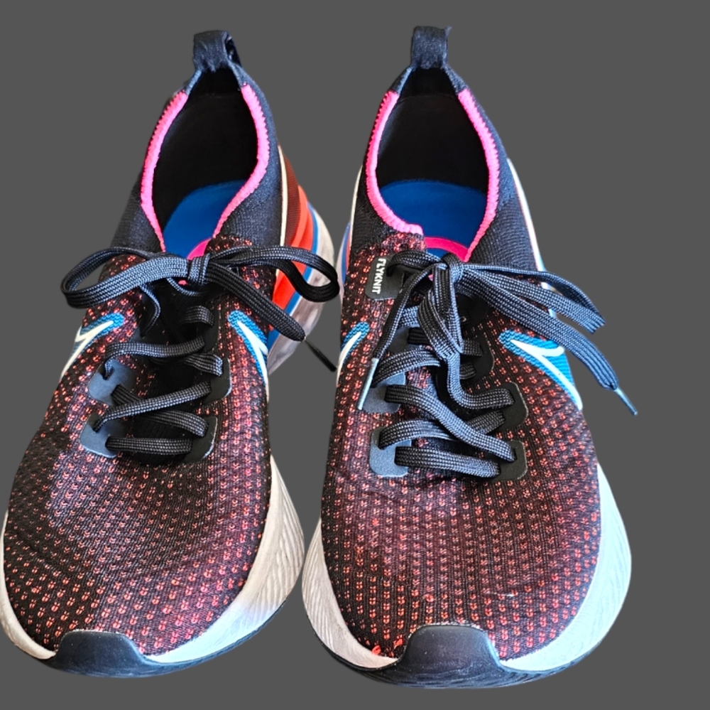 Nike React Infinity Run 2 Flyknit Black-White-Red-Blue Men's Sz 10.5